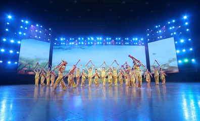 喜迎十九大，齐鲁艺韵浓——第十届山东省“泰山文艺奖”颁奖典礼暨首届秧歌会圆满举办